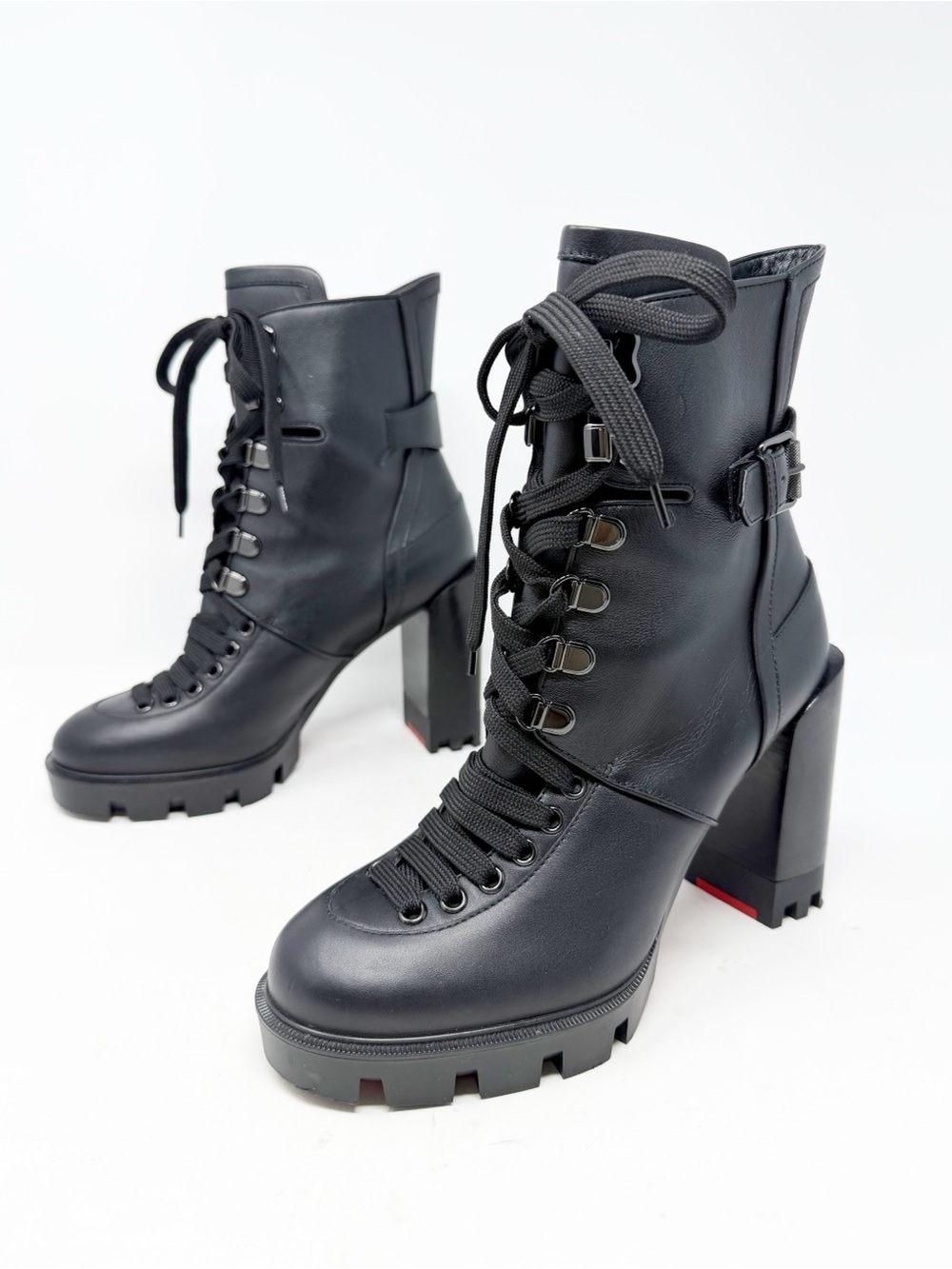 Christian Louboutin Macademia Lug Sole Ankle Boots Black Leather Size EU 38.5